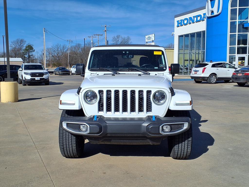 Used 2023 Jeep Wrangler Sahara w/ Cold Weather Group image 25