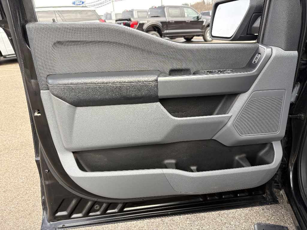 Used 2021 Ford F150 XLT AWD/4WD image 29