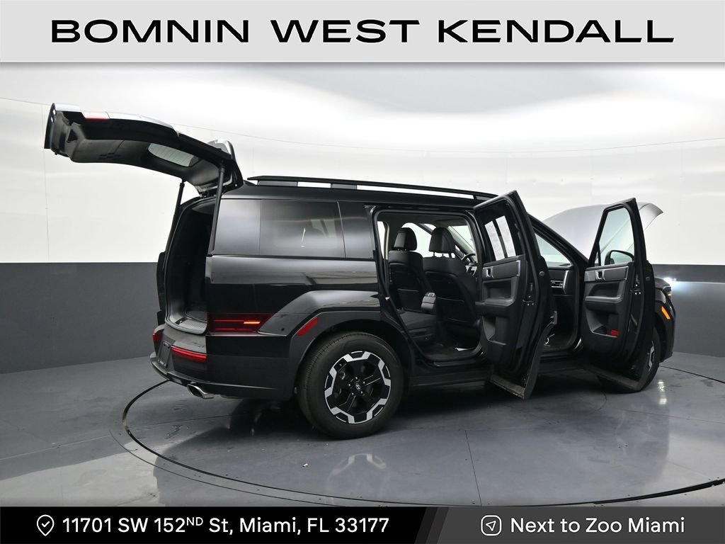 Used 2025 Hyundai Santa Fe SEL image 28