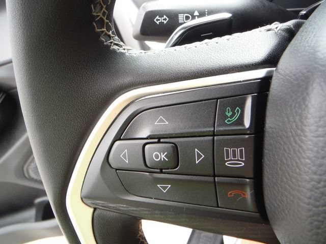Used 2023 Jeep Grand Cherokee L Laredo AWD/4WD image 38