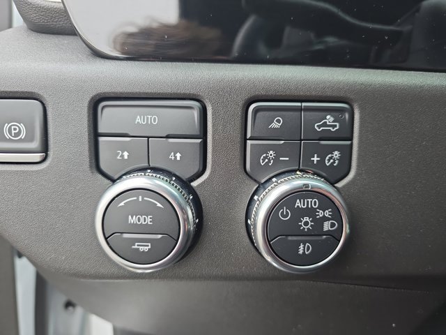 Used 2024 GMC Sierra 1500 SLT w/ SLT Convenience Package image 26