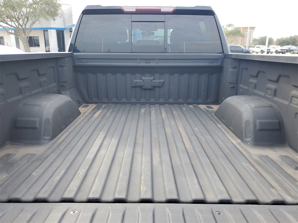 Used 2020 Chevrolet Silverado 1500 LT Trail Boss w/ Midnight Edition image 7