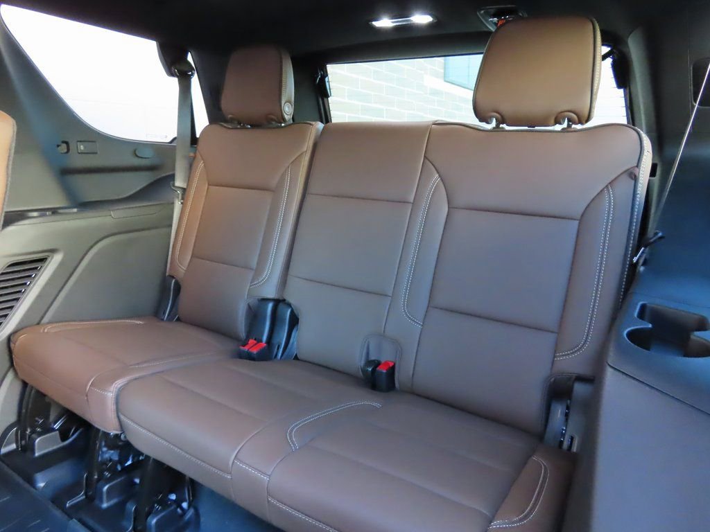 New 2026 Chevrolet Tahoe High Country image 30