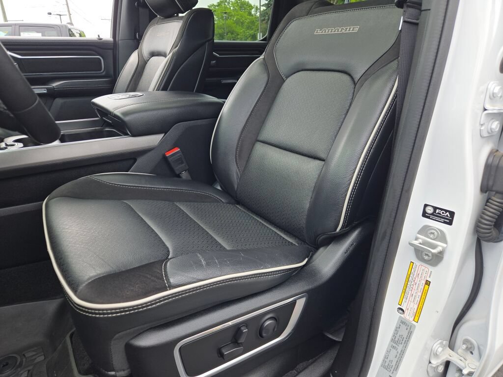Used 2025 RAM 1500 Laramie w/ Night Edition AWD/4WD image 29
