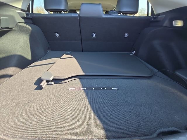 Used 2025 Toyota Prius XLE image 14