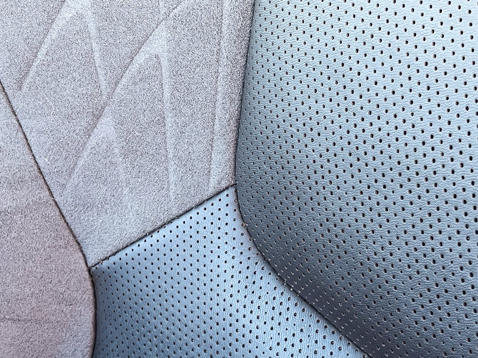 Certified 2023 Lexus RX 350 w/ Accessory Package (Z1) image 24