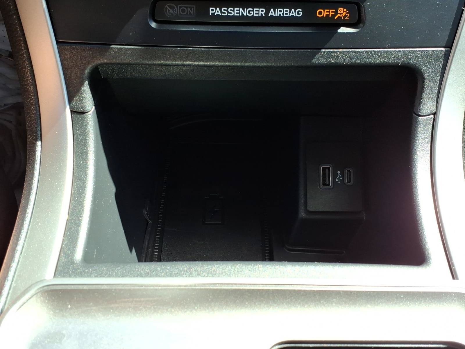 Used 2024 Ford Edge SEL w/ Convenience Package AWD/4WD image 19