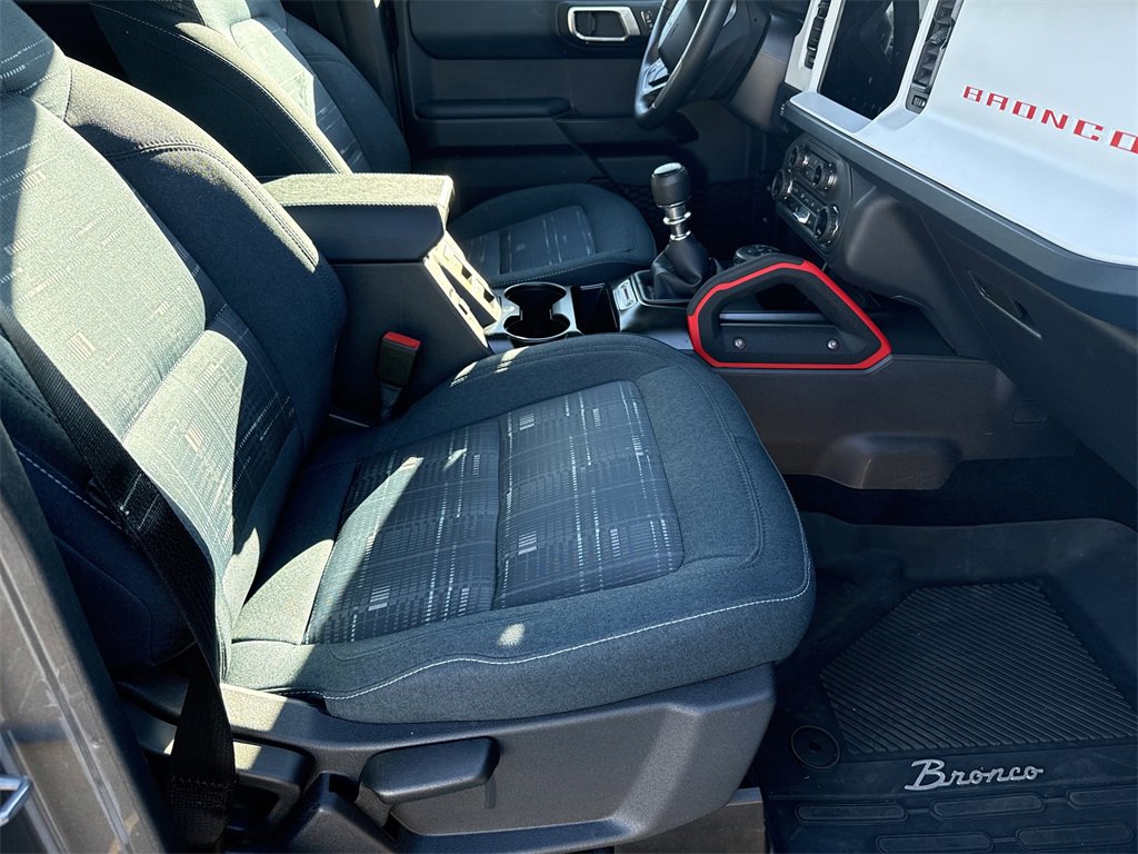 Used 2025 Ford Bronco Heritage Edition image 14