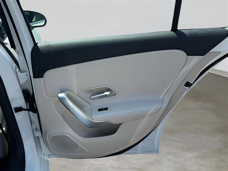 Used 2019 Mercedes-Benz A 220 image 26