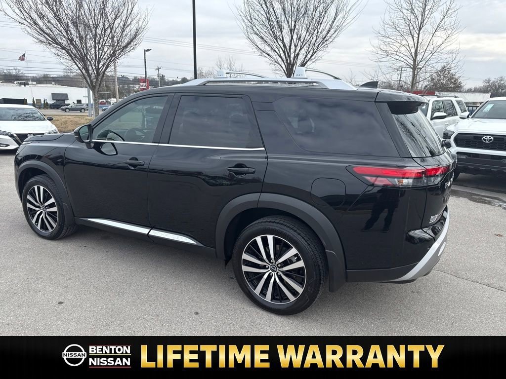 Certified 2025 Nissan Pathfinder Platinum image 7