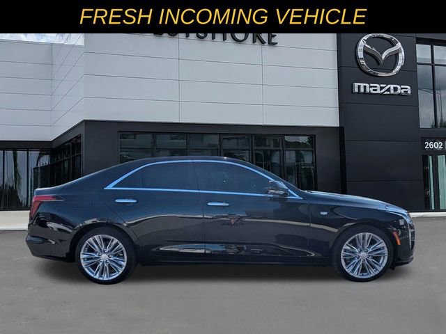 Used 2025 Cadillac CT4 Premium Luxury RWD image 2
