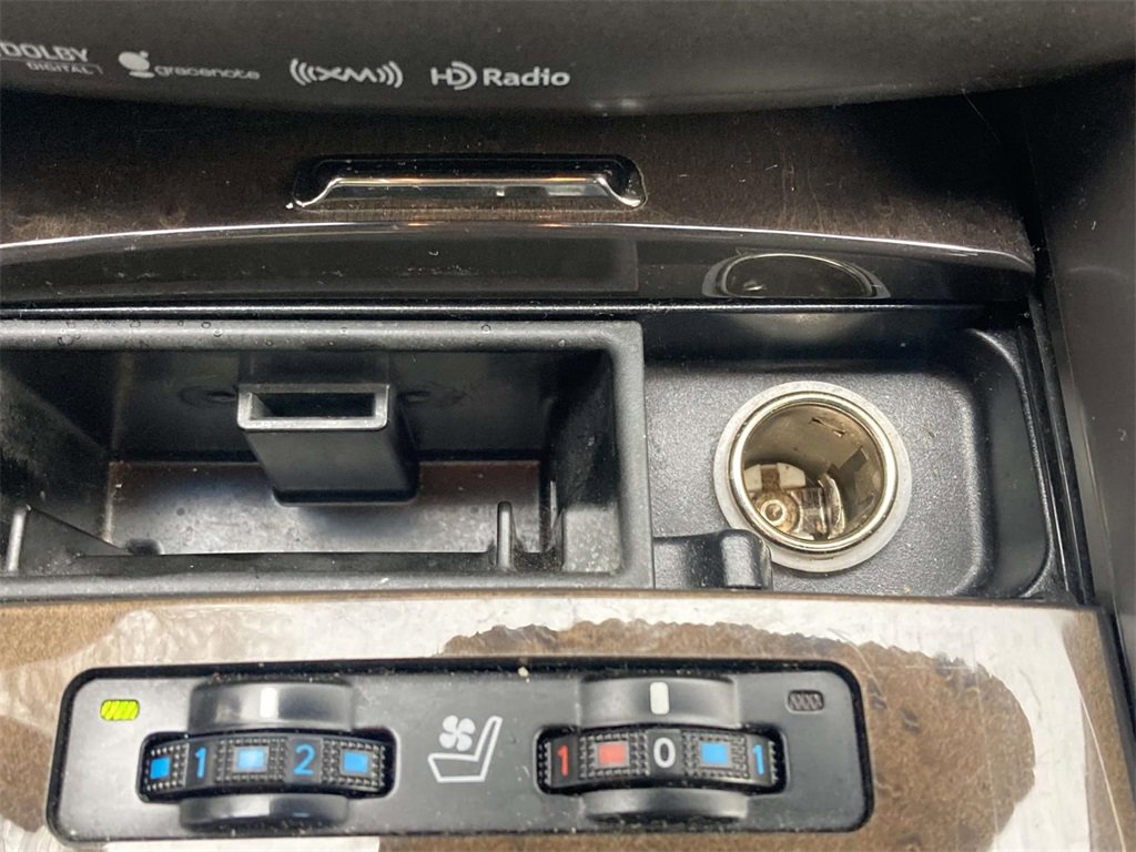 Used 2013 Lexus IS 350C image 18