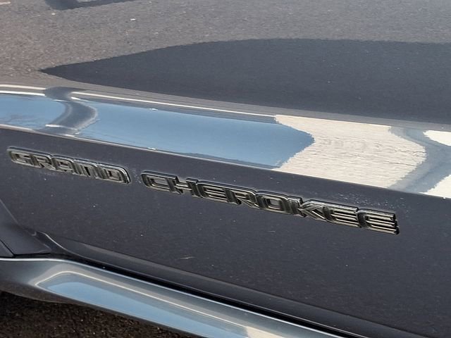 Used 2019 Jeep Grand Cherokee Limited X image 30