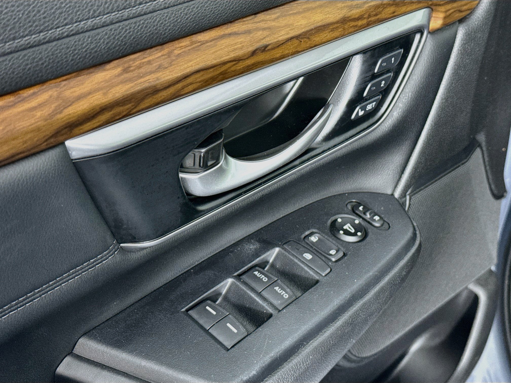 Certified 2021 Honda CR-V EX-L image 17