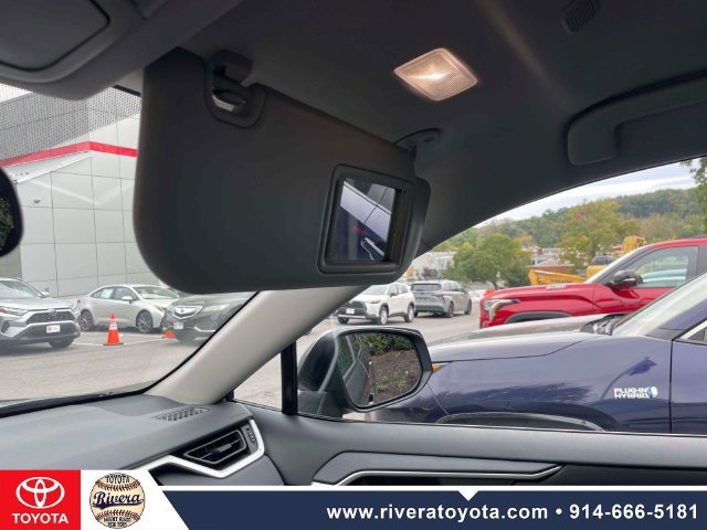 Certified 2024 Toyota RAV4 LE AWD/4WD image 31