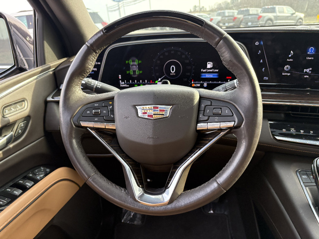 Used 2023 Cadillac Escalade Premium Luxury w/ LPO, Radiant Package AWD/4WD image 23