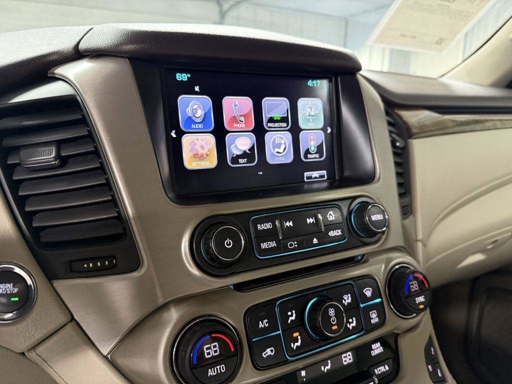 Used 2017 GMC Yukon XL Denali AWD/4WD image 23