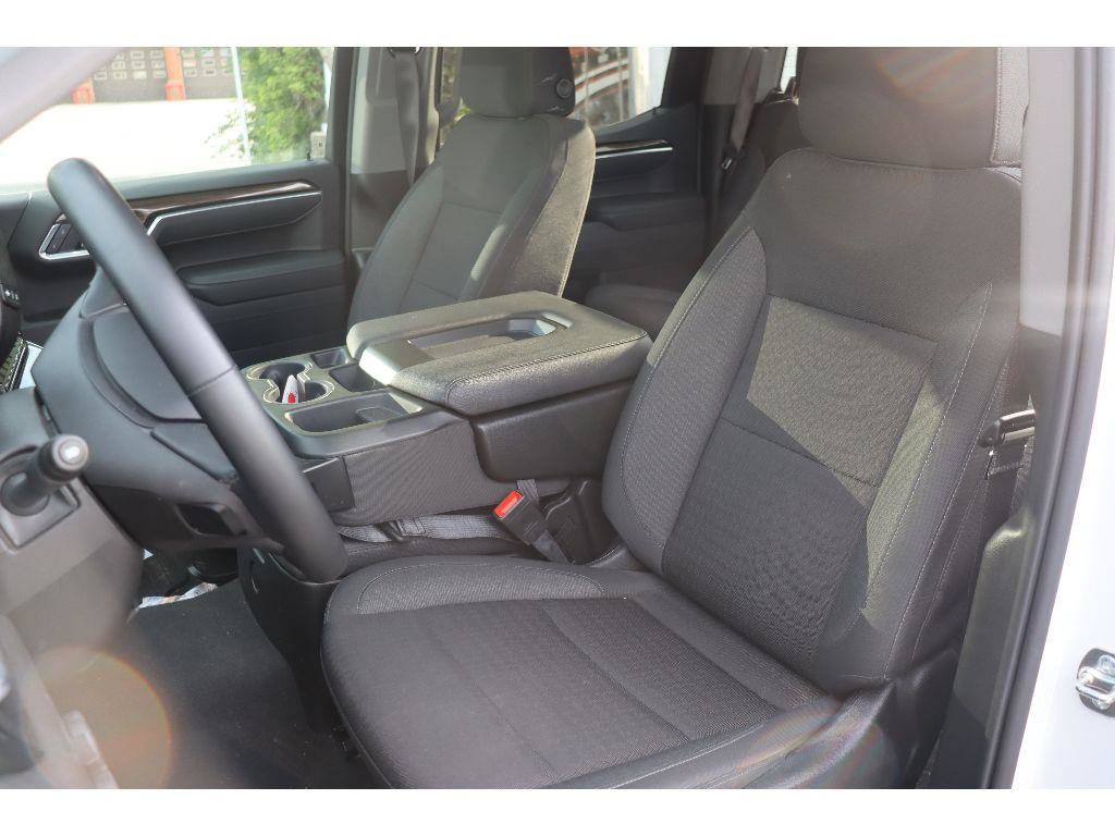 Certified 2026 Chevrolet Silverado 1500 RST AWD/4WD image 23