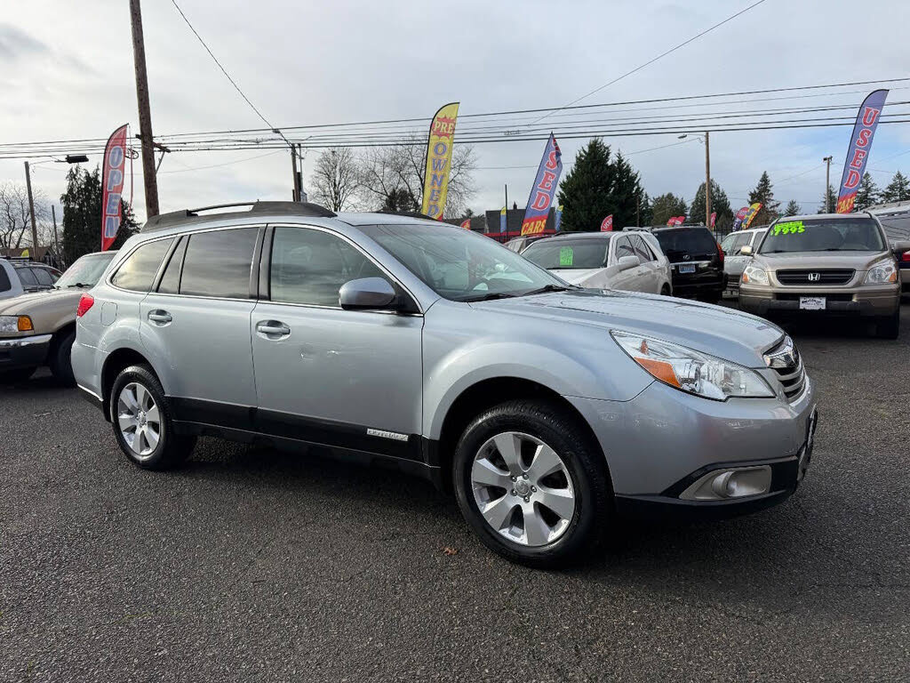 Used 2012 Subaru Outback 2.5i Premium w/ All-Weather Pkg image 2