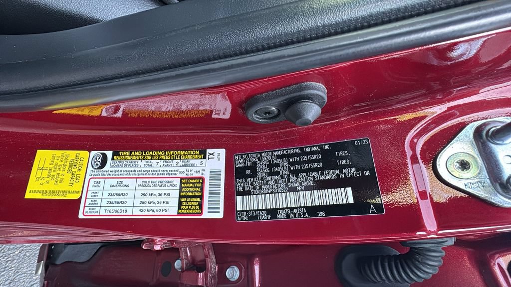 Used 2023 Toyota Highlander XSE AWD/4WD image 41