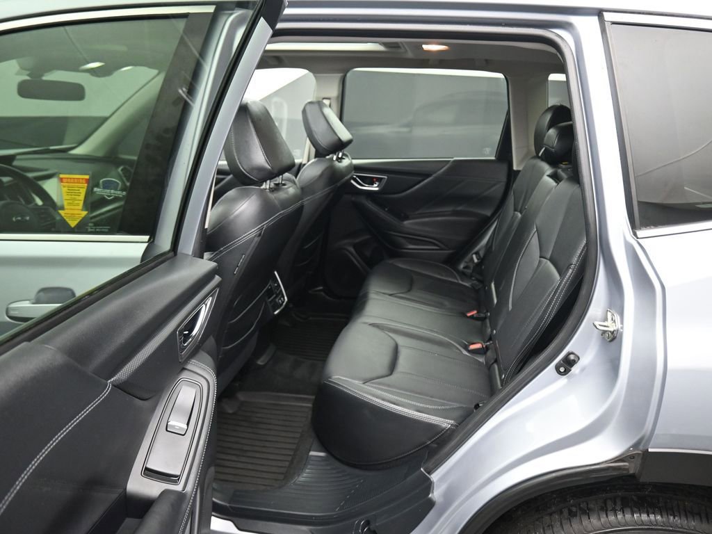 Used 2020 Subaru Forester Limited image 32