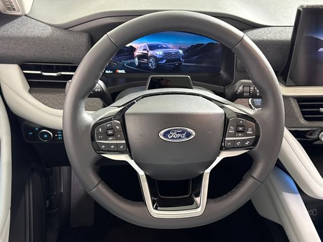 New 2026 Ford Explorer Platinum AWD/4WD image 18