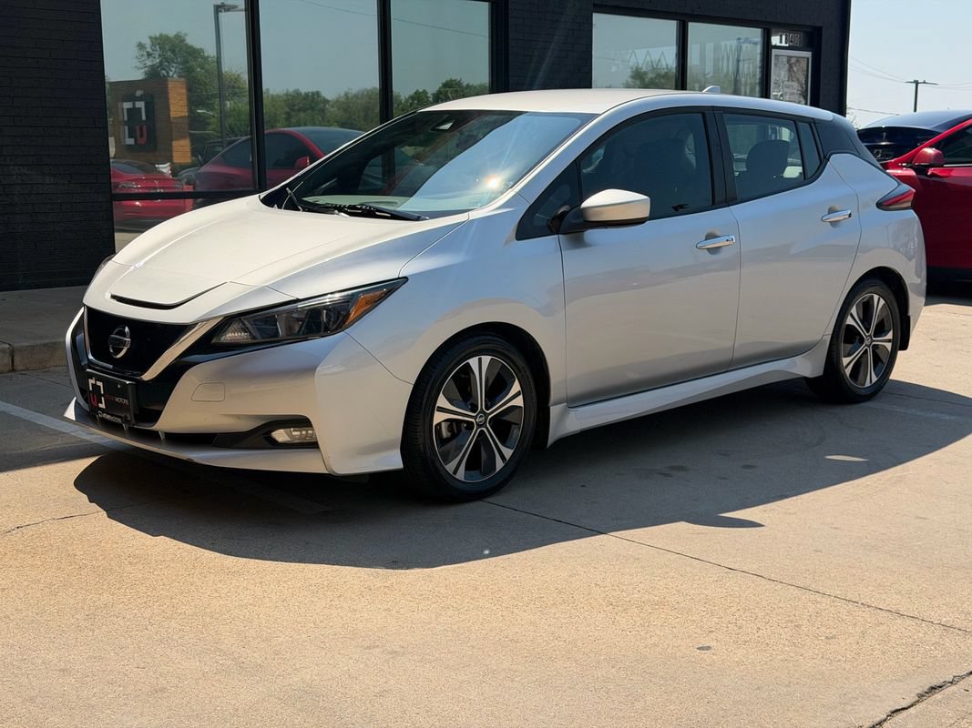 Used 2022 Nissan Leaf SV FWD image 17