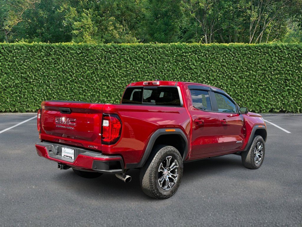 Used 2023 GMC Canyon AT4 w/ AT4 Premium Package AWD/4WD image 3