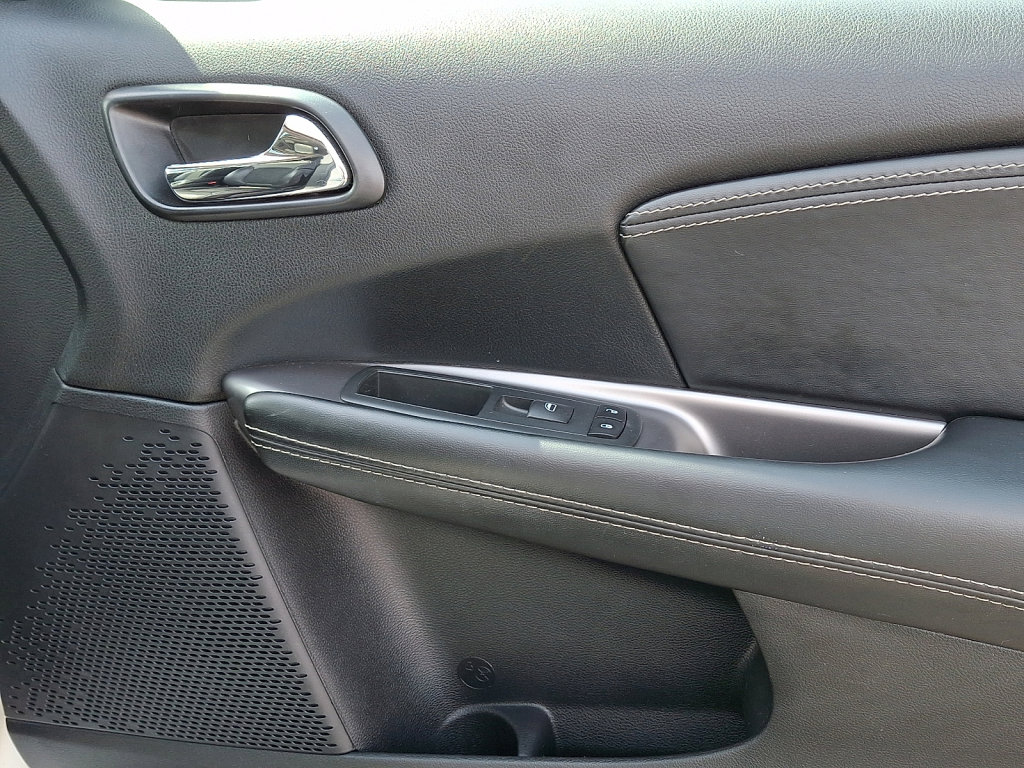 Used 2020 Dodge Journey Crossroad image 10