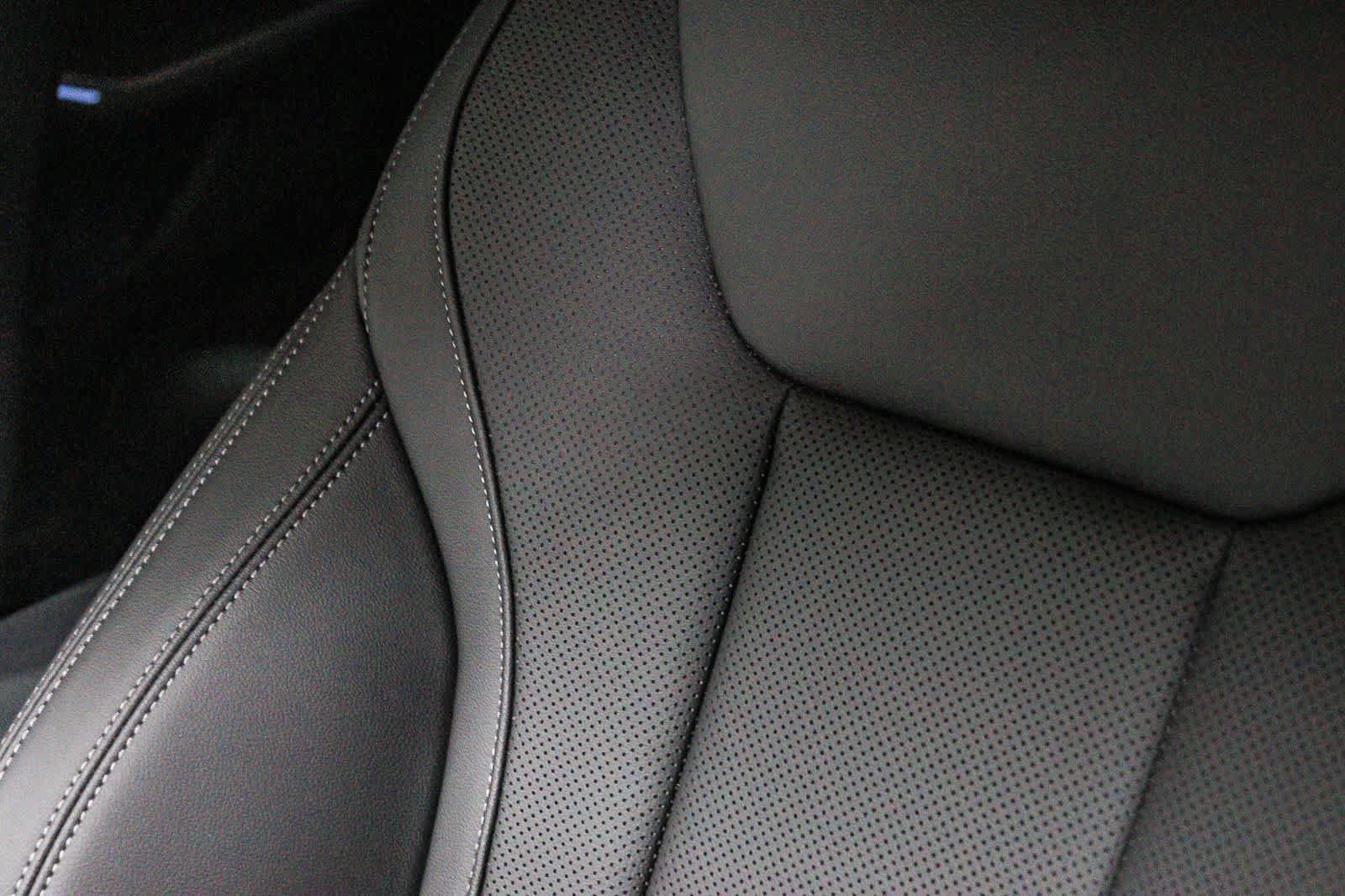 Used 2022 BMW 330e RWD image 26