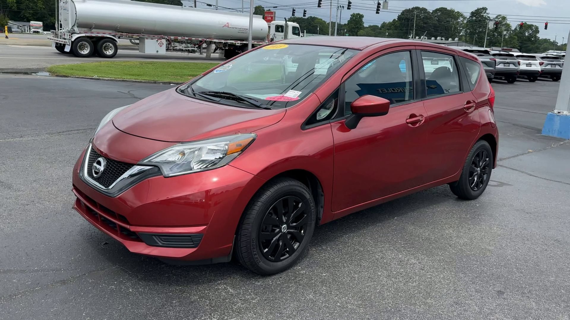 Used 2018 Nissan Versa Note S FWD image 4