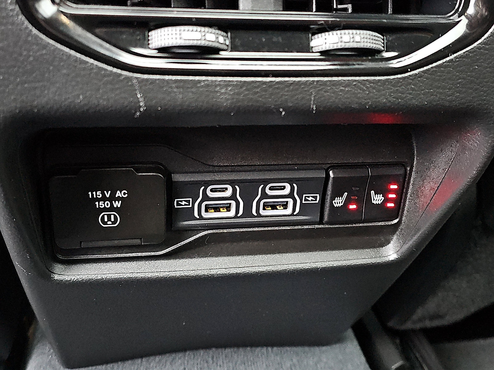 Used 2023 Jeep Grand Cherokee Limited image 11