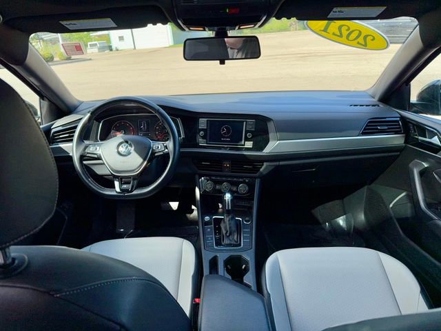Used 2021 Volkswagen Jetta R-Line w/ R-Line Cold Weather Package FWD image 14