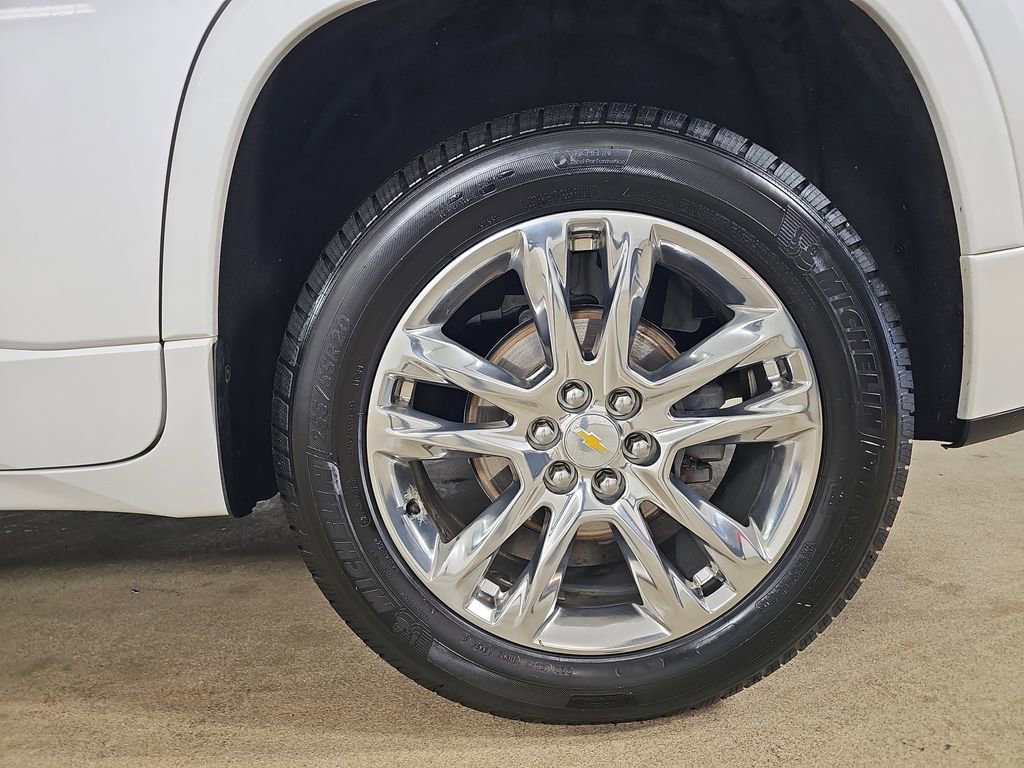 Certified 2021 Chevrolet Traverse High Country image 40