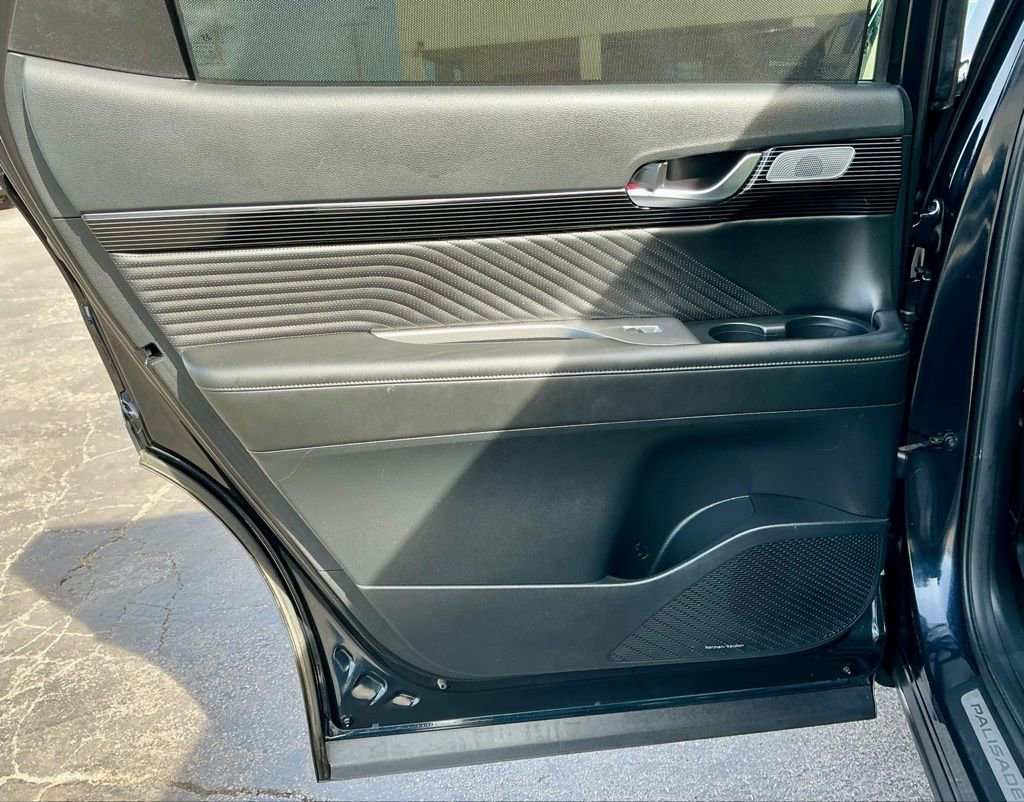 Used 2024 Hyundai Palisade Calligraphy image 30