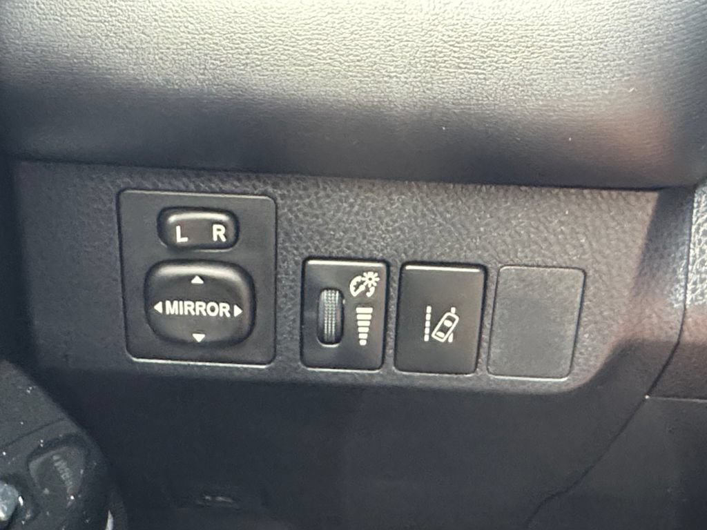 Used 2016 Toyota RAV4 Limited w/ Advanced Technology Package AWD/4WD image 14
