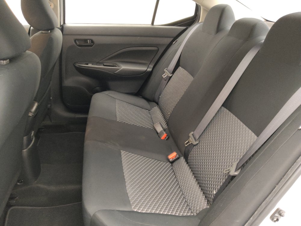 Used 2023 Nissan Versa S FWD image 18