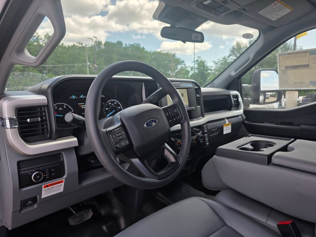 New 2026 Ford F550 4x4 Supercab Super Duty image 24