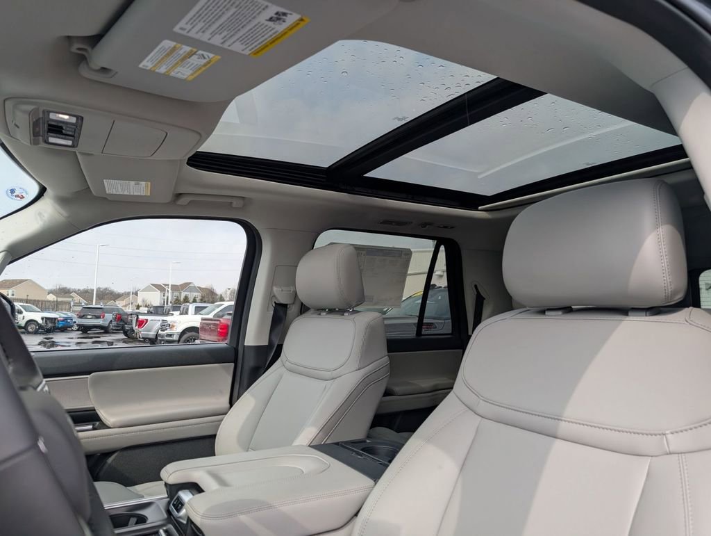 New 2026 Ford Expedition Max Active image 5