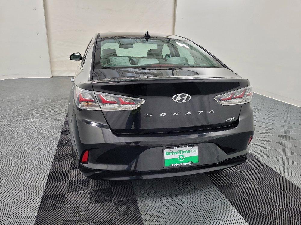 Used 2019 Hyundai Sonata Plug-In Hybrid image 6