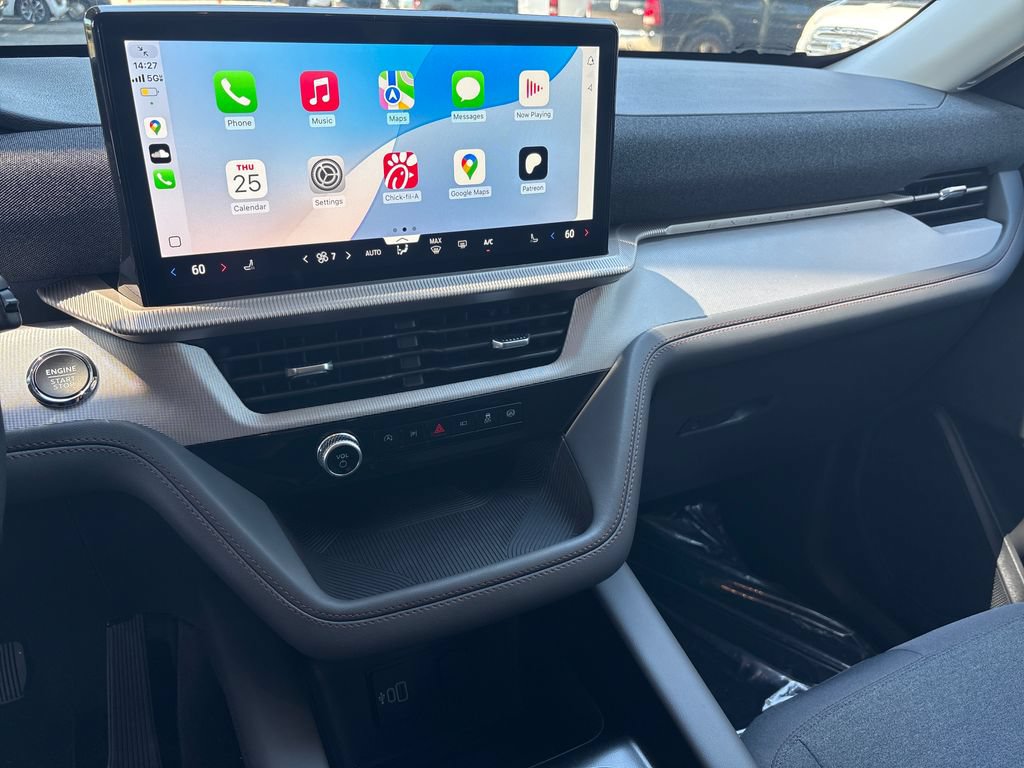 New 2026 Ford Explorer Active AWD/4WD image 15