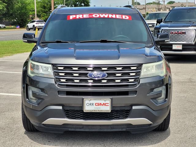 Used 2016 Ford Explorer XLT w/ Equipment Group 201A FWD image 3