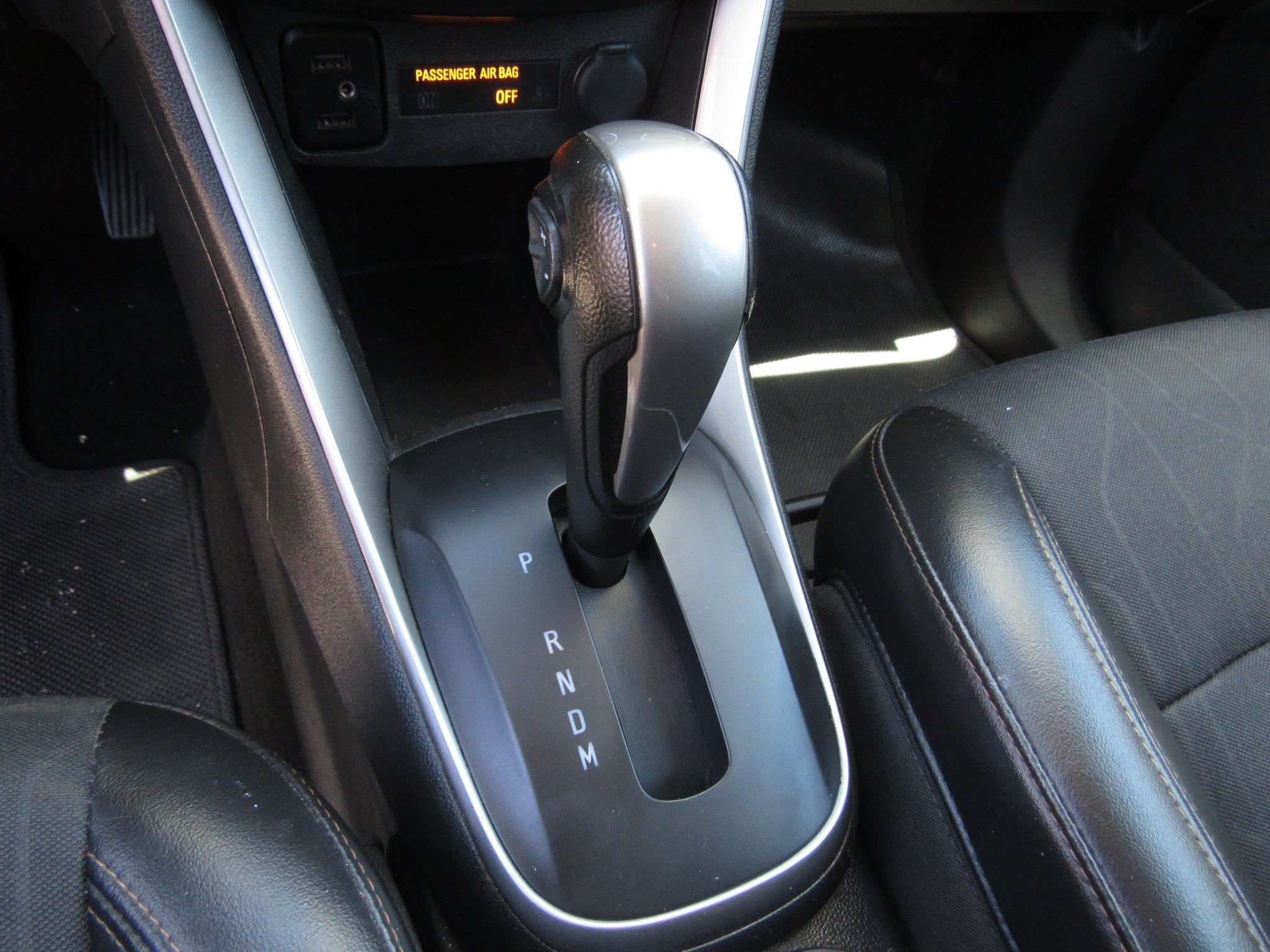 Used 2021 Chevrolet Trax LT w/ Midnight Edition FWD image 20
