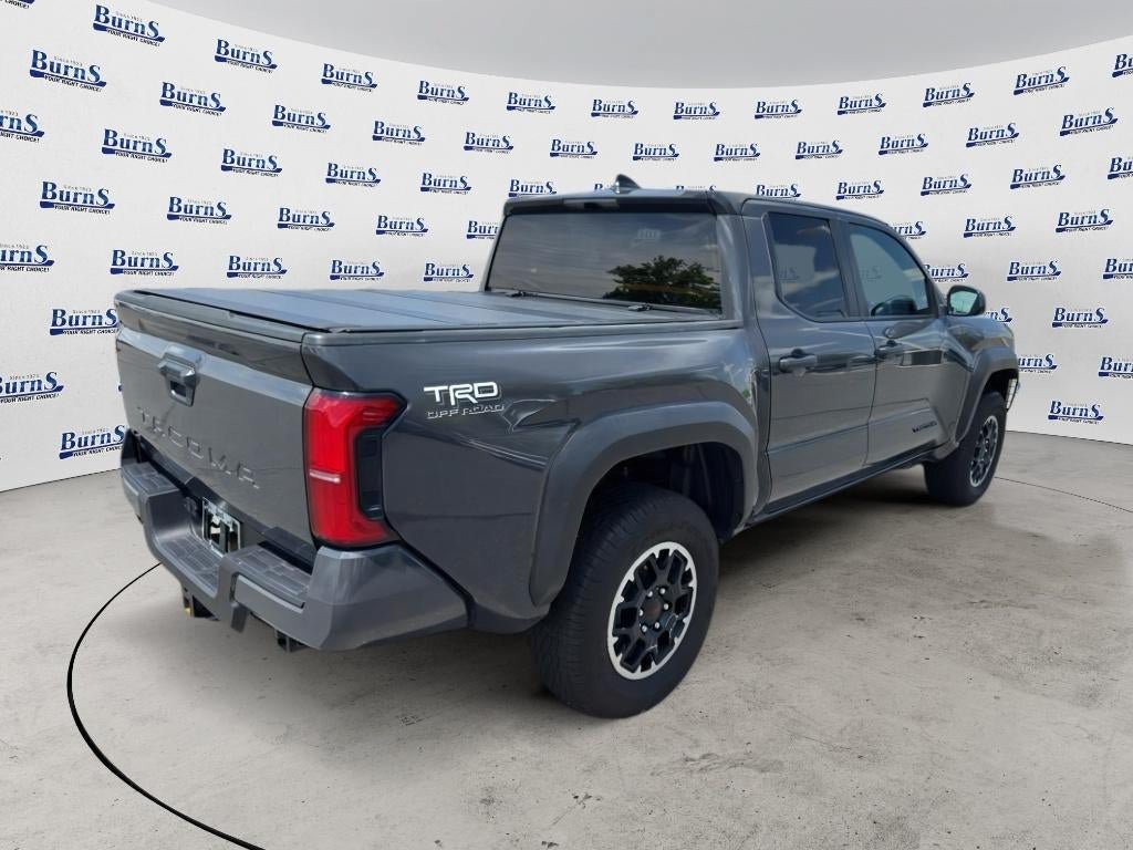 Used 2024 Toyota Tacoma TRD Off-Road AWD/4WD image 7