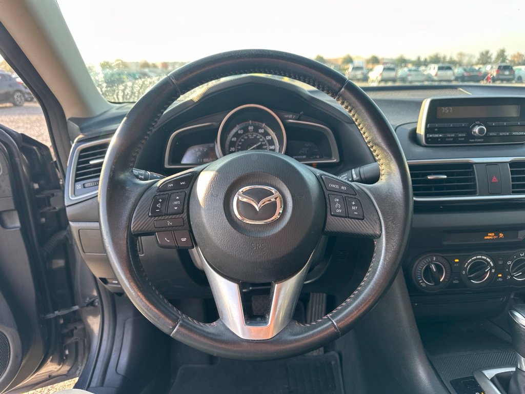 Used 2014 MAZDA MAZDA3 i Touring FWD image 19