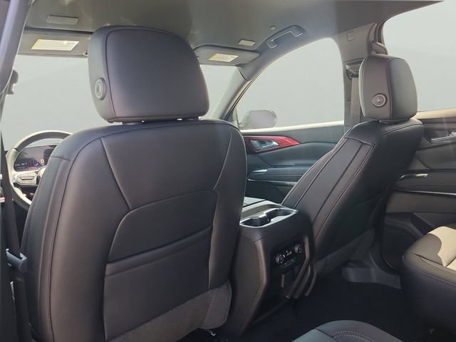 New 2026 Chevrolet Traverse Z71 w/ Driver Confidence Package AWD/4WD image 9