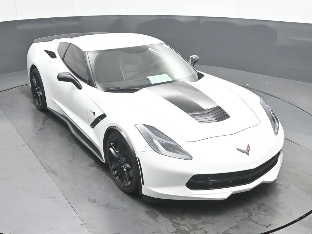 Used 2018 Chevrolet Corvette Stingray Coupe RWD image 35