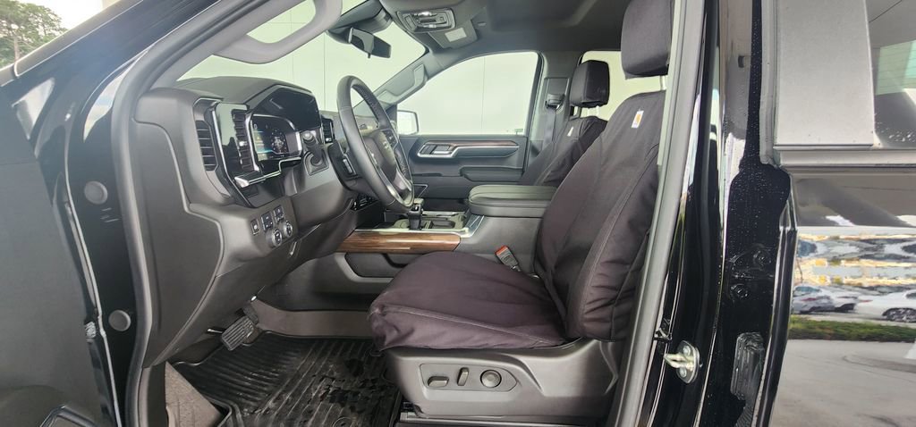 Used 2024 Chevrolet Silverado 1500 RST w/ All Star Edition Plus AWD/4WD image 17