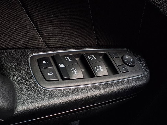 Used 2022 Dodge Charger GT w/ Blacktop Package RWD image 17