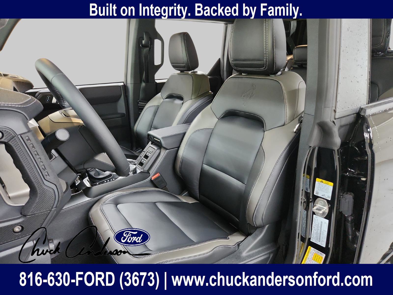 New 2025 Ford Bronco Outer Banks w/ Sasquatch Package image 10